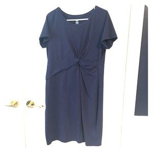 Old navy Maternity dress -L
